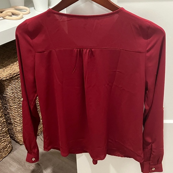 Red Zippered Blouse with Mandarin Collar - Picture 5 of 6